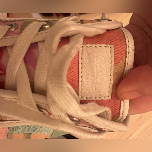 COACH VINTAGE PATCHWORK CANVAS AND LEATHER SNEAKERS - Picture 8 of 12